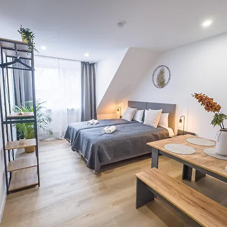 Immostay L# Ferienhaus- Garten & Parking, Wifi