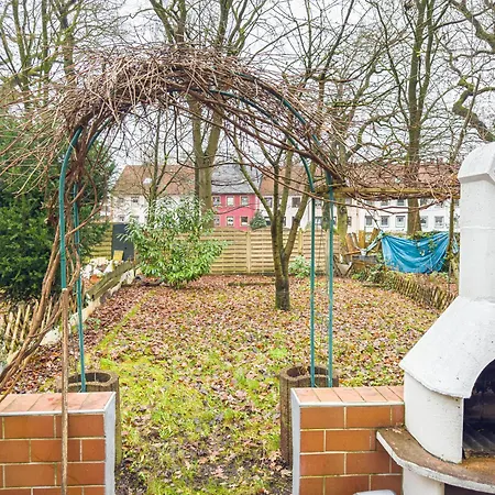 Appartamento Immostay L# Ferienhaus- Garten & Parking, Wifi *