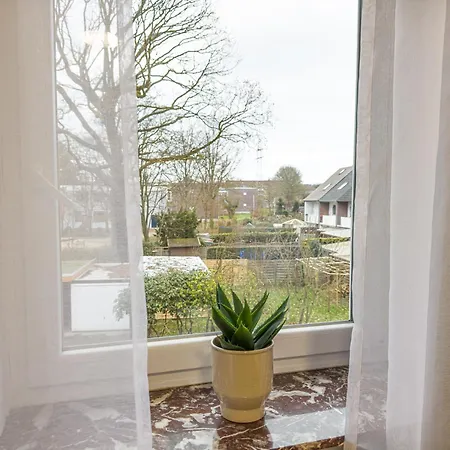 아파트 Immostay L# Ferienhaus- Garten & Parking, Wifi 브레멘