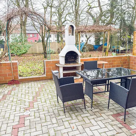 Immostay L# Ferienhaus- Garten & Parking, Wifi * Бремен