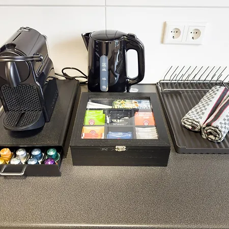 Immostay L# Ferienhaus- Garten & Parking, Wifi