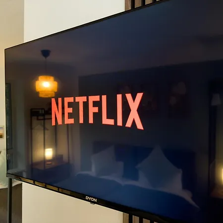 Апартаменты Immostay L# Ferienhaus- Garten & Parking, Wifi *