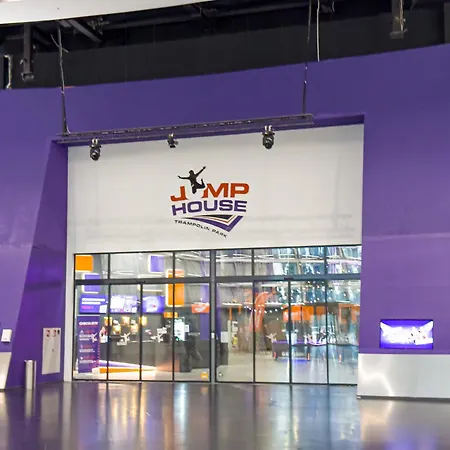 Appartement Immostay L# Ferienhaus- Garten & Parking, Wifi *