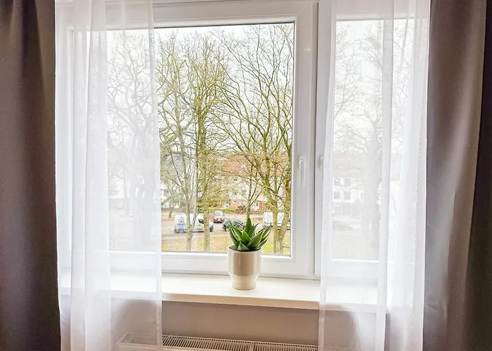 Immostay L# Ferienhaus- Garten & Parking, Wifi Apartament Brema