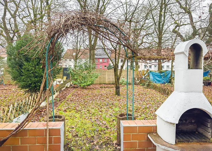 Appartement Immostay L# Ferienhaus- Garten & Parking, Wifi *