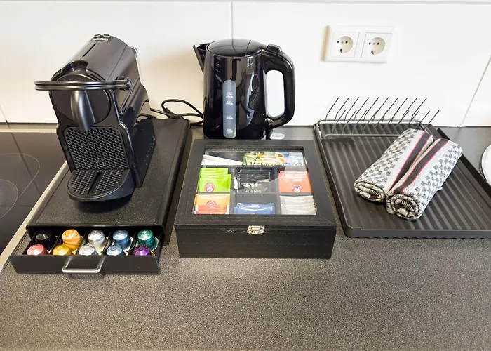 Immostay L# Ferienhaus- Garten & Parking, Wifi