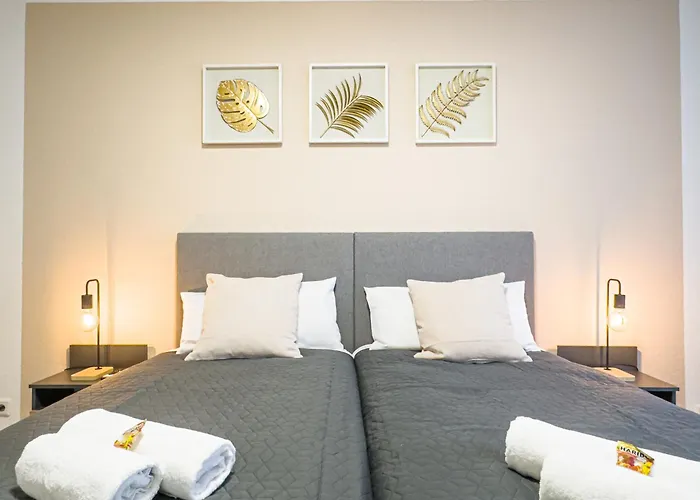 Immostay L# Ferienhaus- Garten & Parking, Wifi Apartment *