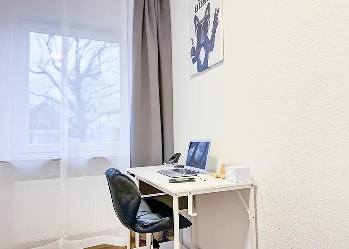 Appartement Immostay L# Ferienhaus- Garten & Parking, Wifi *