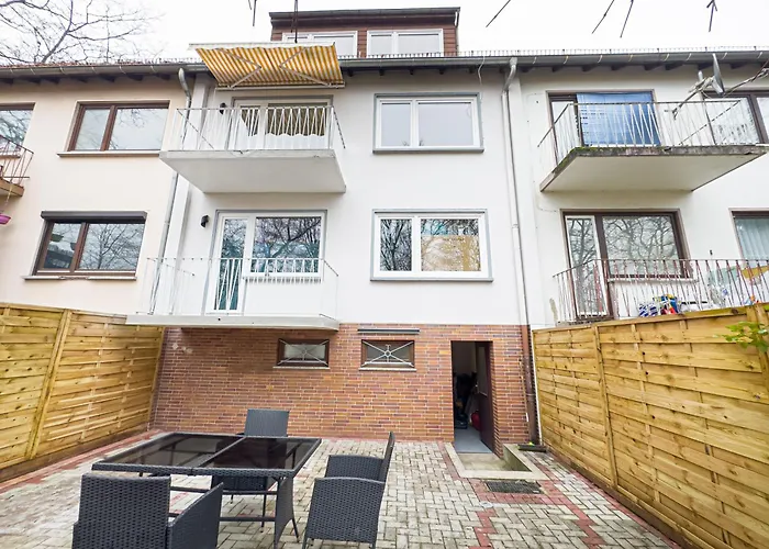 Immostay L# Ferienhaus- Garten & Parking, Wifi * Bremen