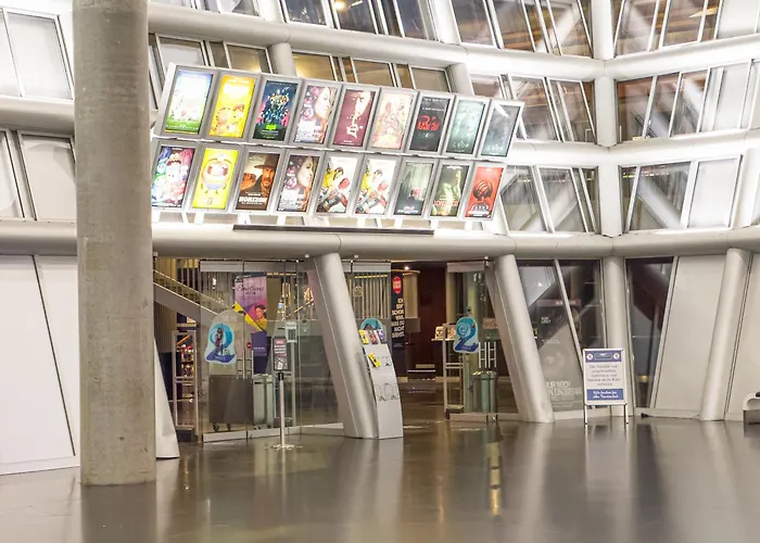 Immostay L# Ferienhaus- Garten & Parking, Wifi *