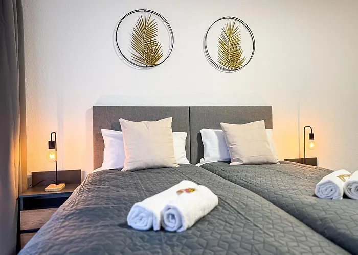 Apartament Immostay L# Ferienhaus- Garten & Parking, Wifi Brema